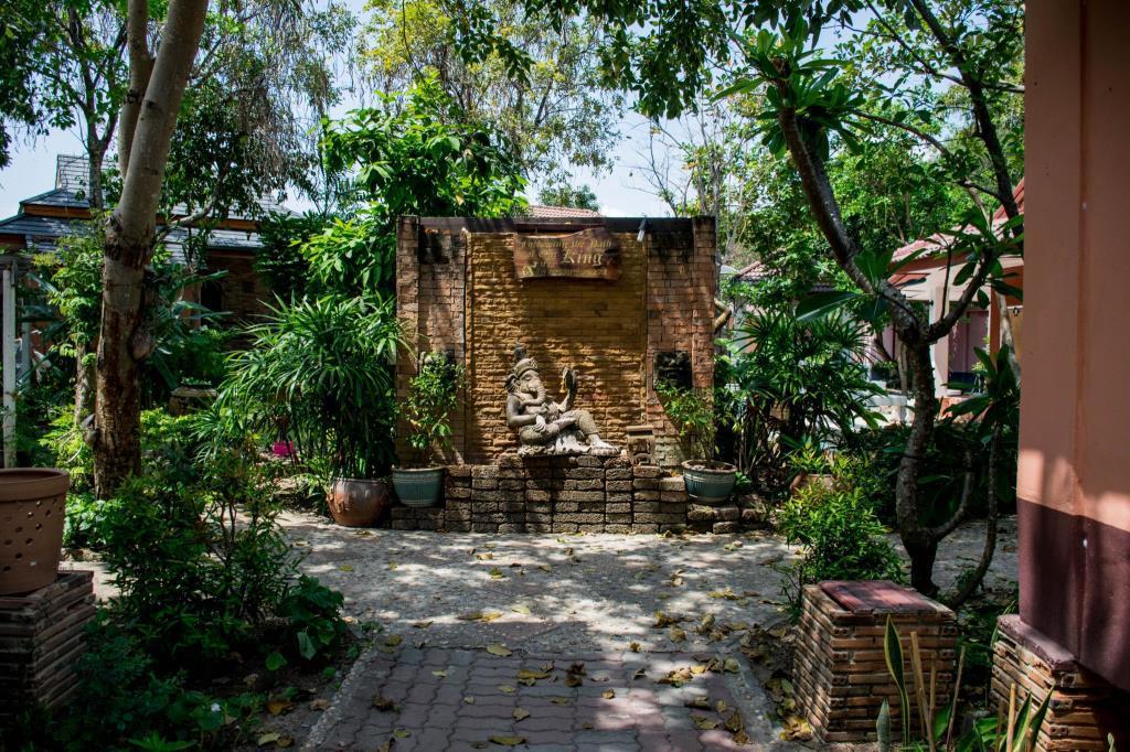 Phalaburi Resort Ban Chang  Ngoại thất bức ảnh