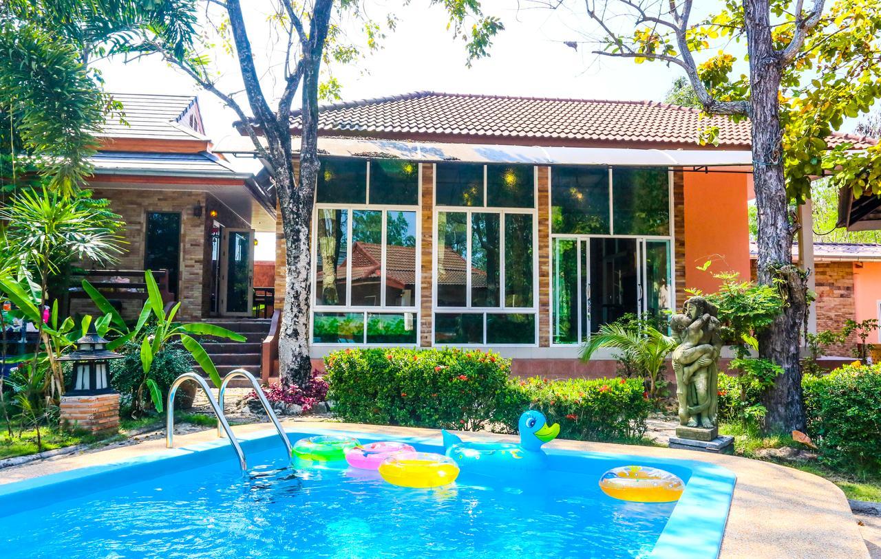 Phalaburi Resort Ban Chang  Ngoại thất bức ảnh
